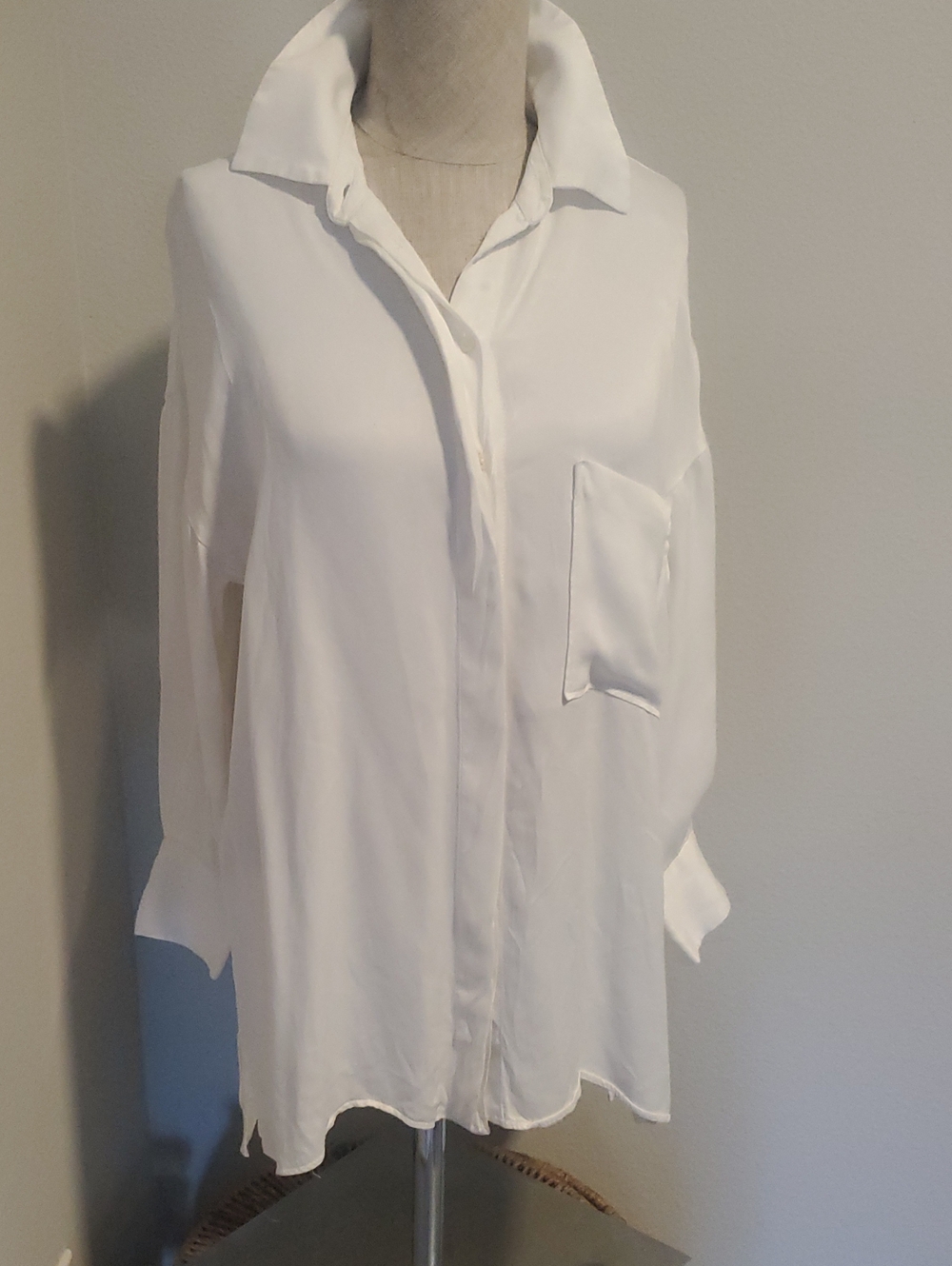 Zara Basic White Button-Down Pocket Blouse